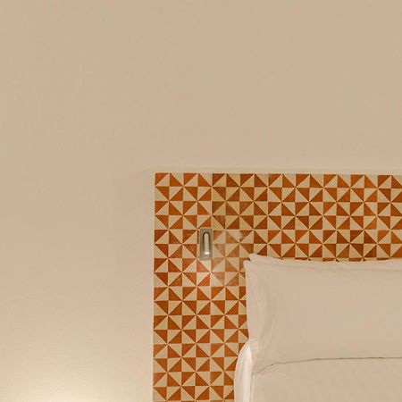 Flateli Santa Clara 02 Apartman Girona Kültér fotó