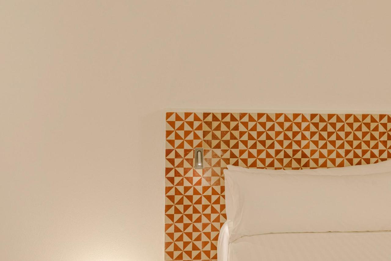 Flateli Santa Clara 02 Apartman Girona Kültér fotó